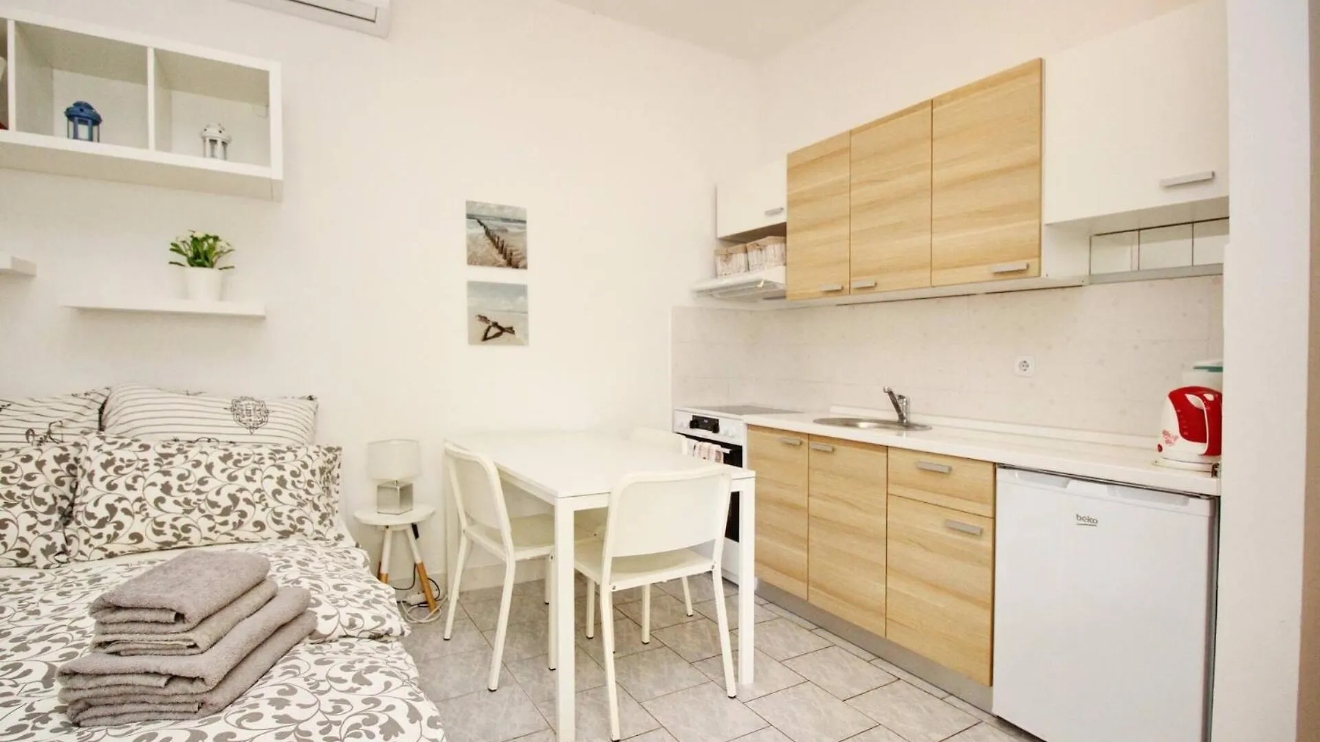 Studio Rozman Beach Baska  Croatia